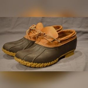 LL BEAN Womens Size 9 Hunting Low Ankle Duck Shoe